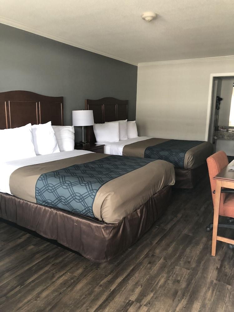 Travelodge By Wyndham Canton-Livonia Area, Mi Bagian luar foto