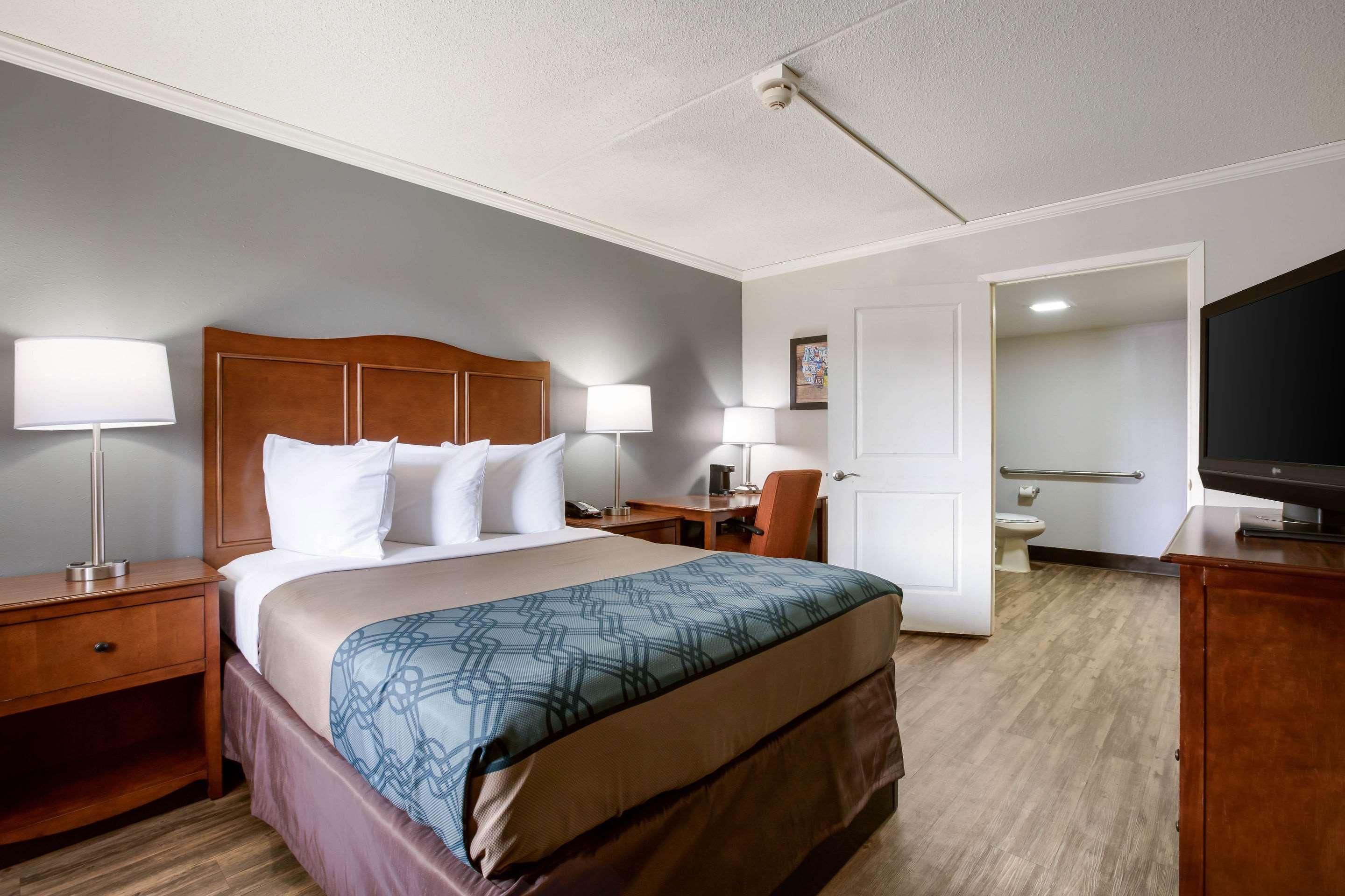 Travelodge By Wyndham Canton-Livonia Area, Mi Bagian luar foto