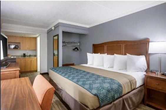 Travelodge By Wyndham Canton-Livonia Area, Mi Bagian luar foto